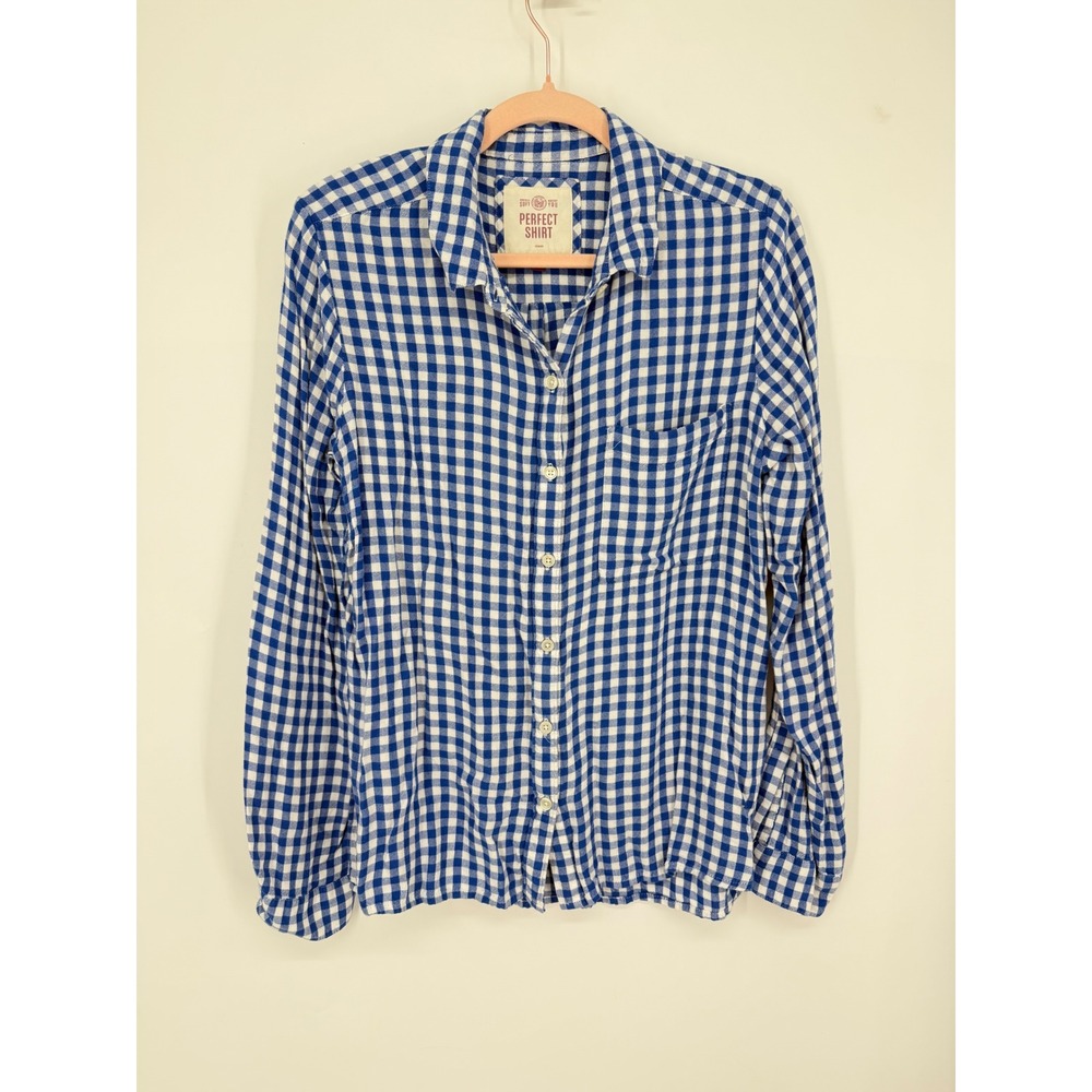 SO Perfect Shirt Women L Blue Gingham Plaid Button Up Relaxed Rayon Long Sleeve